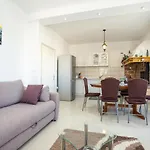 Brunac Apartment *
