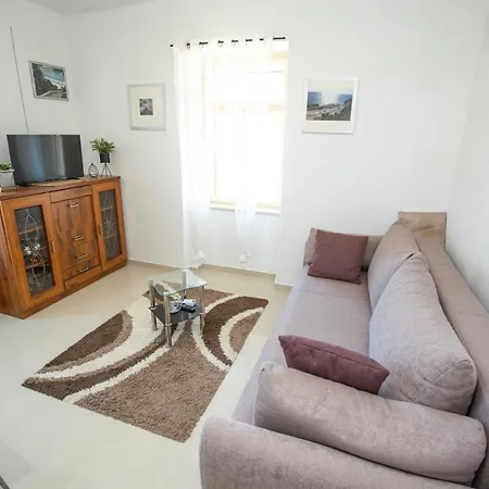Apartment Brunac *