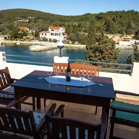 Brunac Διαμέρισμα Brbinj